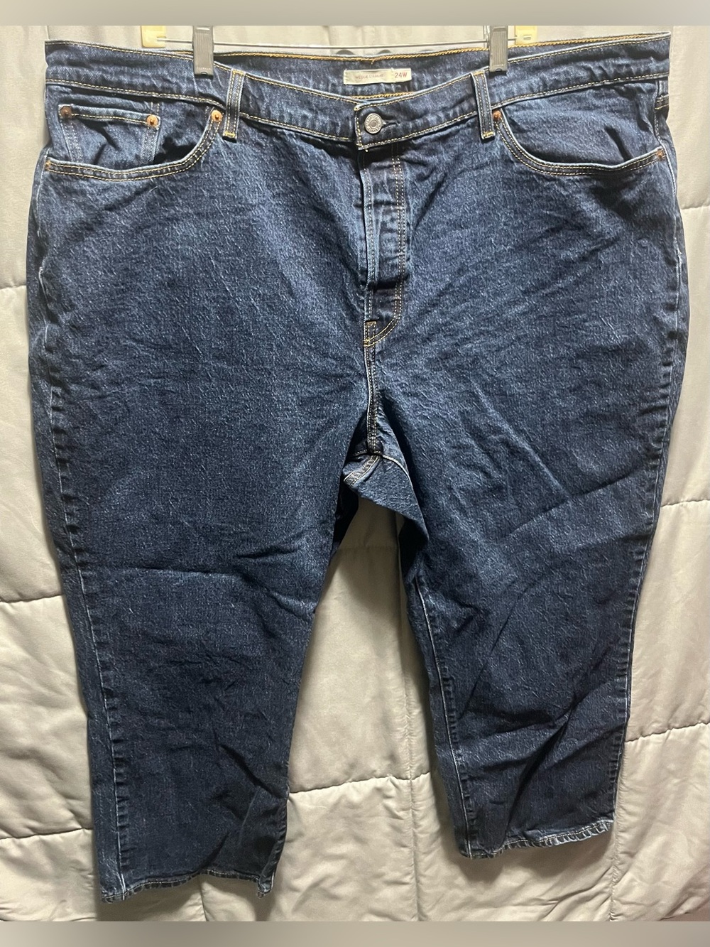 Levi's Premium Wedgie Straight Plus Size Jeans 24W Dark Wash Button Fly